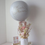 TROCKENBLUMENBOX MIT BALLON PERSONALISIERT + INFINITY ROSEN UND HORTENSIEN